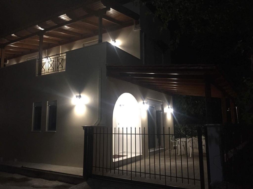 The Endless Blue Maisonette * Palaiochora