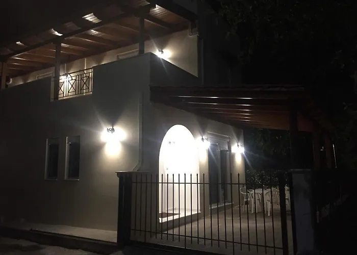 The Endless Blue Maisonette